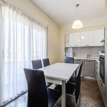 Spacious In The Heart Of By Pikhost