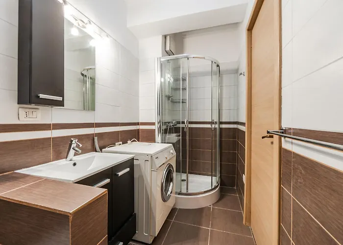 דירה Spacious In The Heart Of By Pikhost *