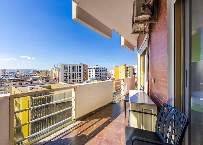 Spacious In The Heart Of By Pikhost * טיראנה