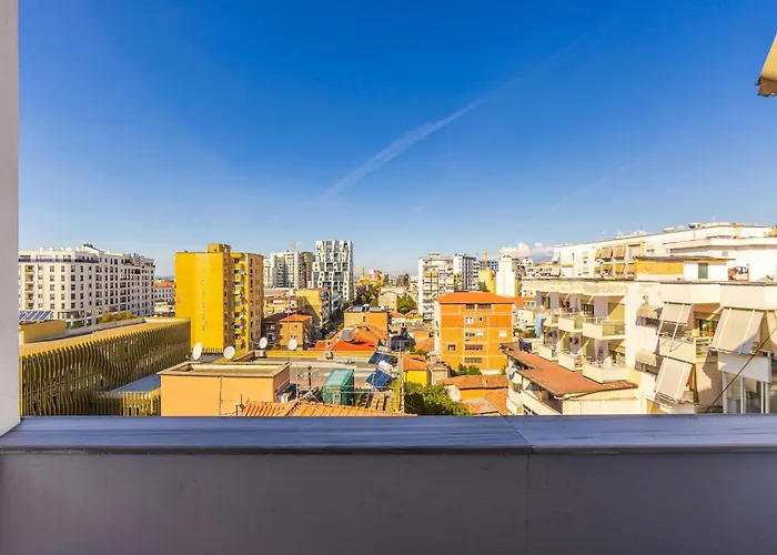 Spacious In The Heart Of By Pikhost * טיראנה