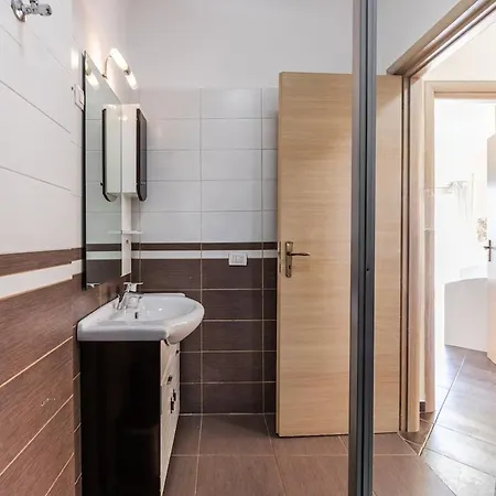 Spacious In The Heart Of By Pikhost *