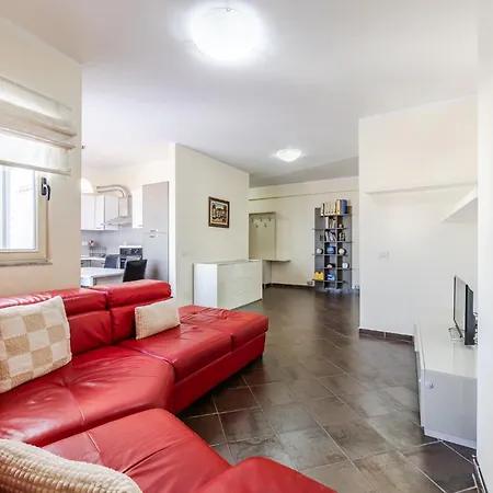 Spacious In The Heart Of By Pikhost