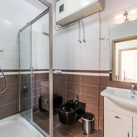 Spacious In The Heart Of By Pikhost Lejlighed *