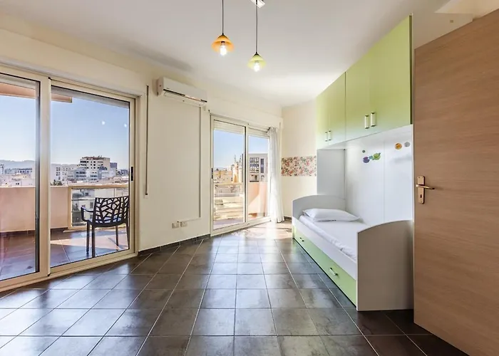 Spacious In The Heart Of By Pikhost アパート *