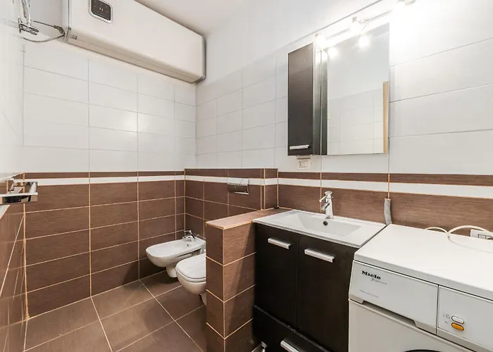 Spacious In The Heart Of By Pikhost Apartment